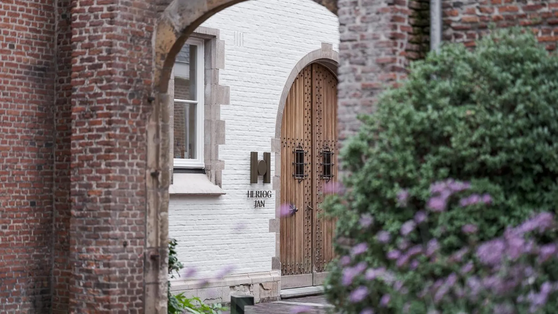 Botanic Sanctuary Antwerp - The Leading Hotels Of The World Belgium